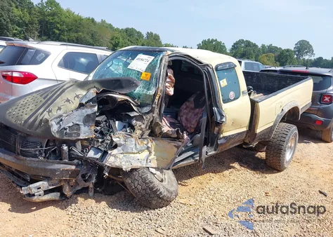 1997 Toyota Tacoma from USA, damaged, VIN 4TAWM72N6VZ269957